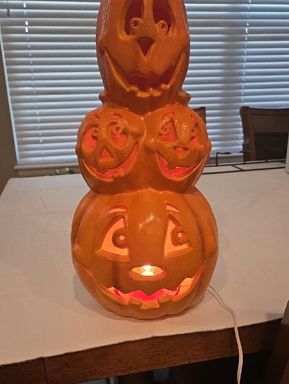Vintage 1990's Stacked Jack-o'-Lantern Pumpkin Lamp - Orange